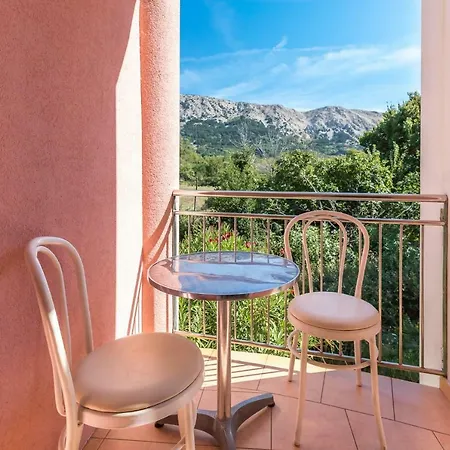 Nada Apartment *